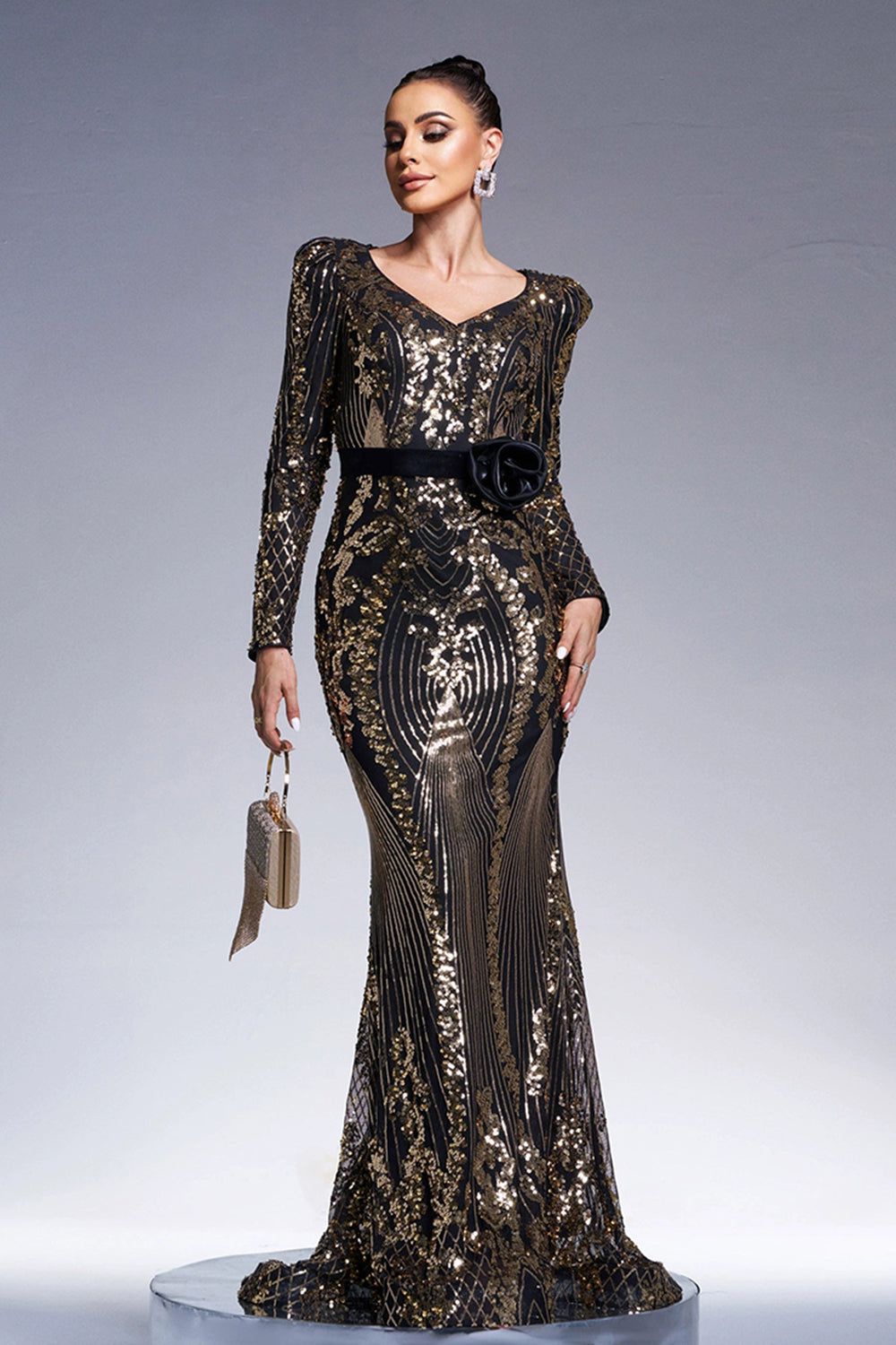 Sparkly Black Golden Long Sleeves Sheath Long Formal Dress with Sequin Embroidery