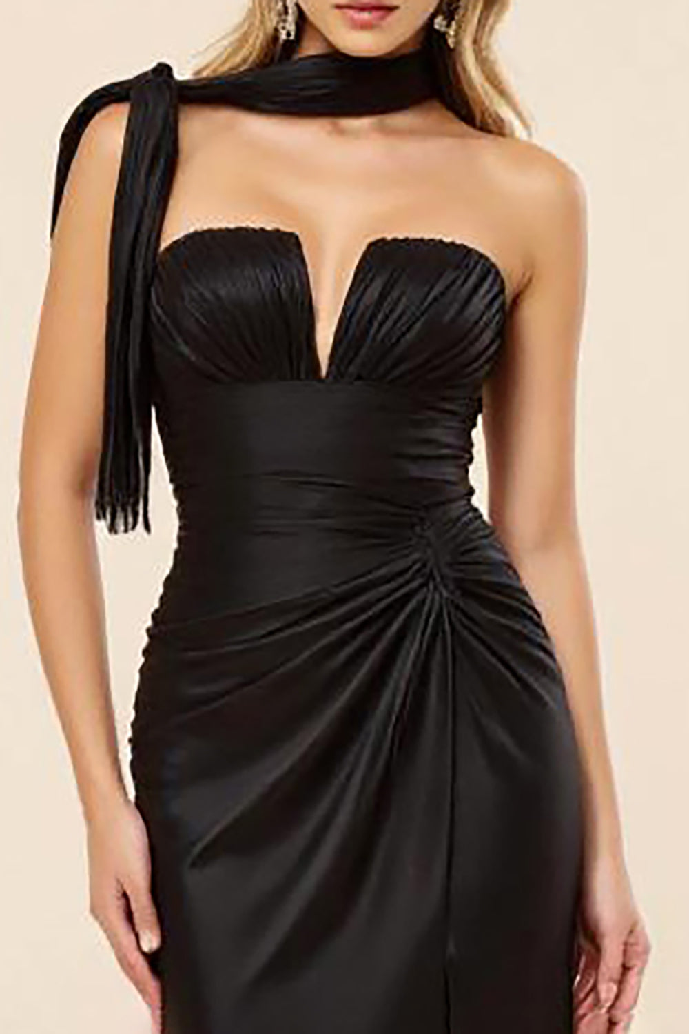 Strapless Sheath Ruched Satin Black Prom Dress with Slit