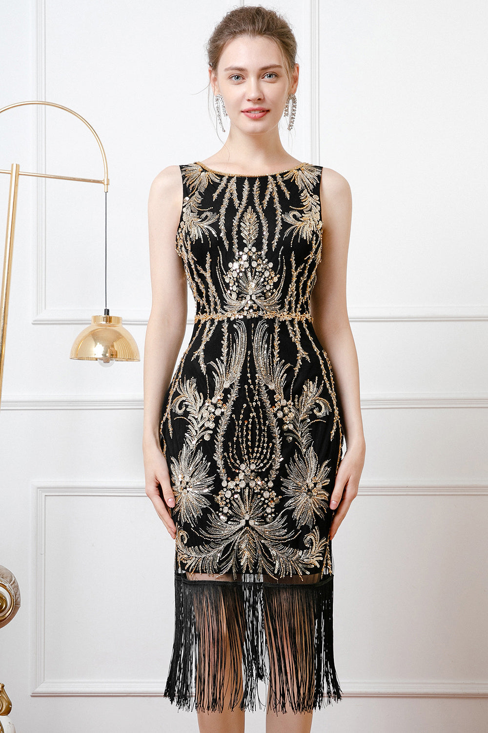 Sparkly Black Golden Sheath Boat Neck Fringed 1920s Dress