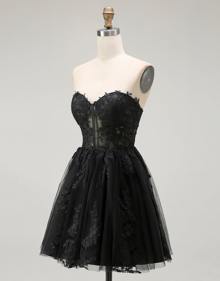 A Line Black Appliqued Sweetheart Short Prom Dress