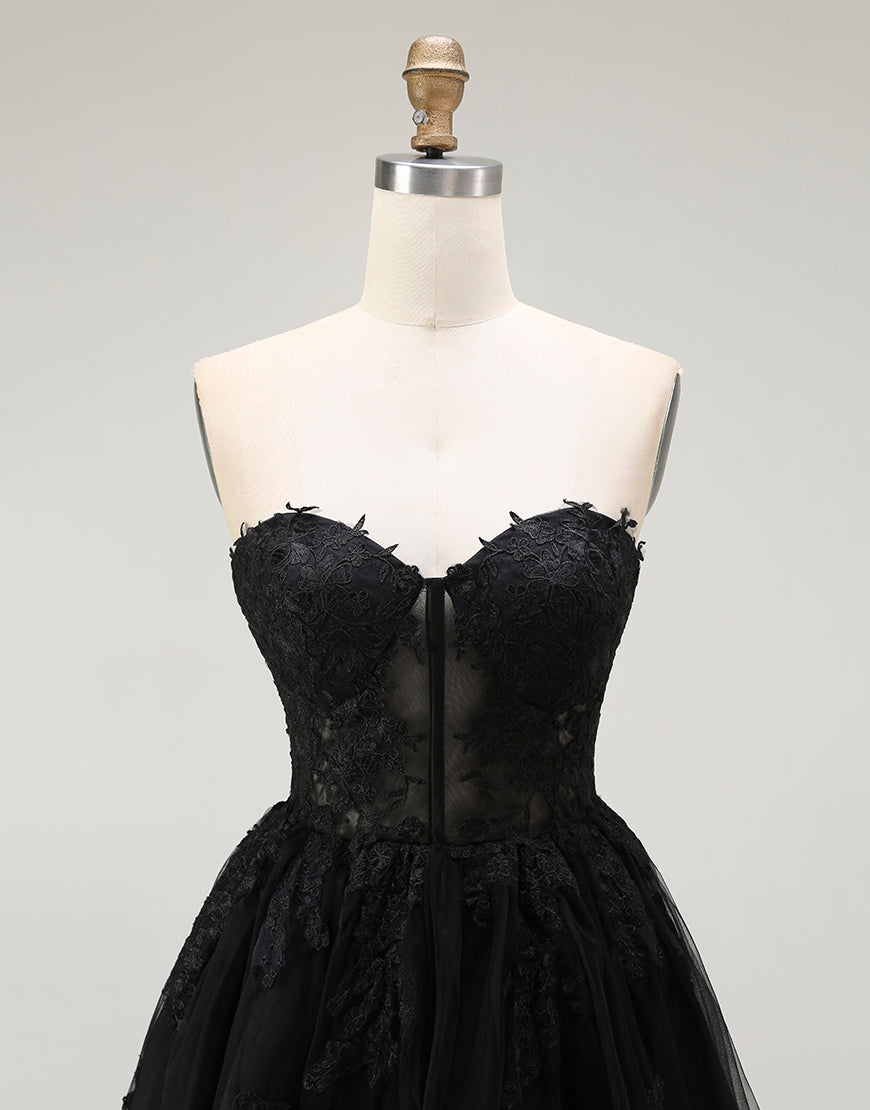 A Line Black Appliqued Sweetheart Short Prom Dress