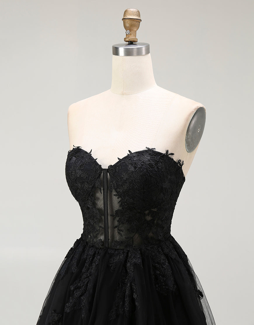 A Line Black Appliqued Sweetheart Short Prom Dress