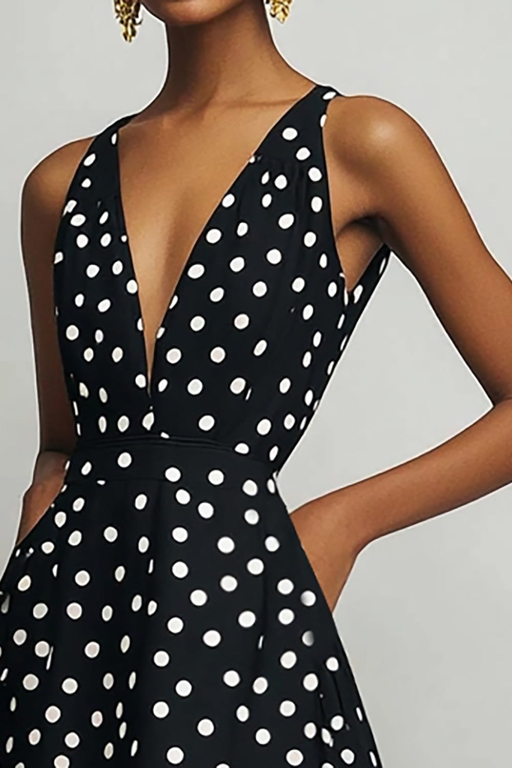 Black White V-Neck A Line Polka Dots Dress