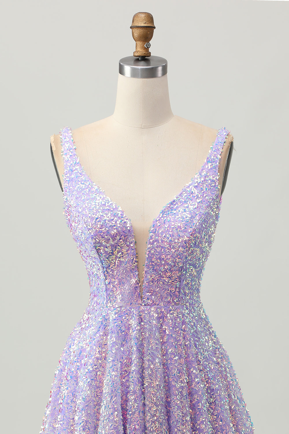 Sequins A Line Lilac V-Neck Short Cocktail Dress