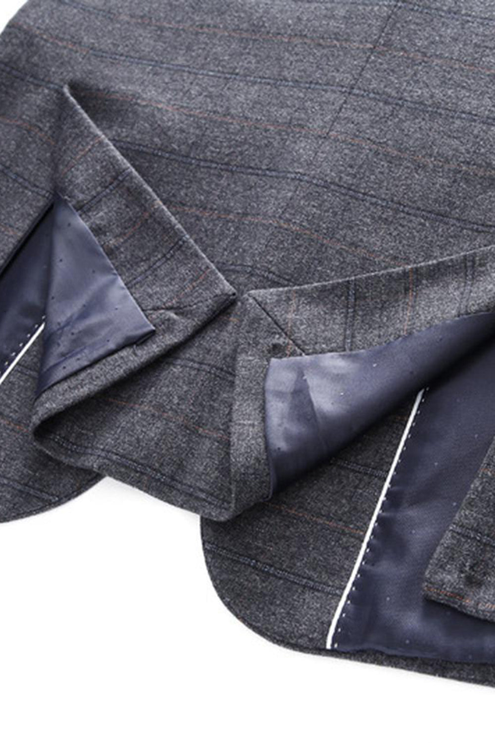 Men's Dark Blue Plaid Notched Lapel 3 Pieces Prom Suits