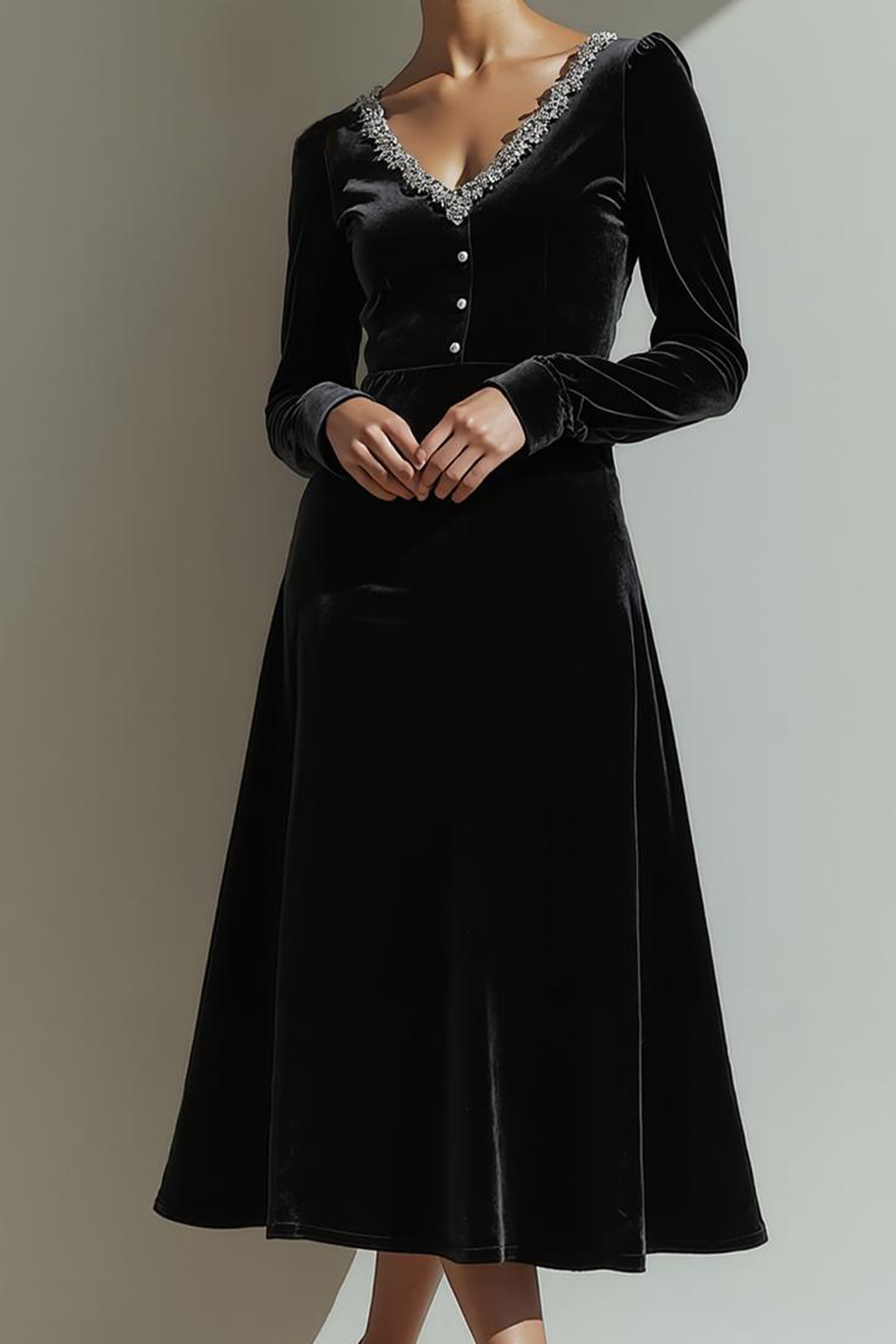 Black Velvet A Line V-Neck Maxi Holiday Party Dress with Long Sleeves