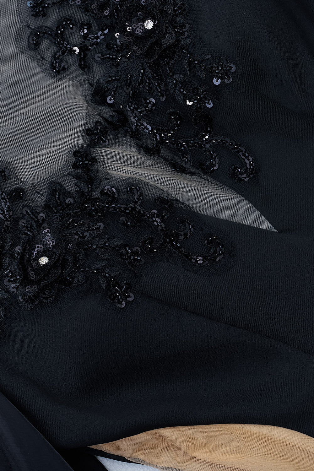 Black Mermaid Long Sleeve Mother of the Bride Dress with Appliques