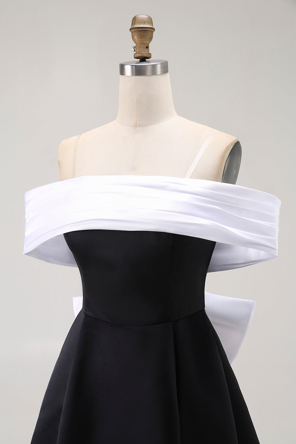 Black A-Line Off The Shoulder Short Prom Dress with Bow