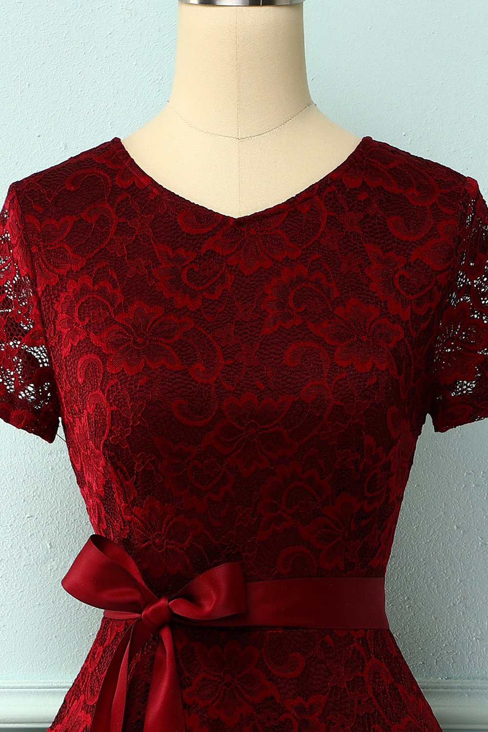 Burgundy Short Sleeves Lace Dress
