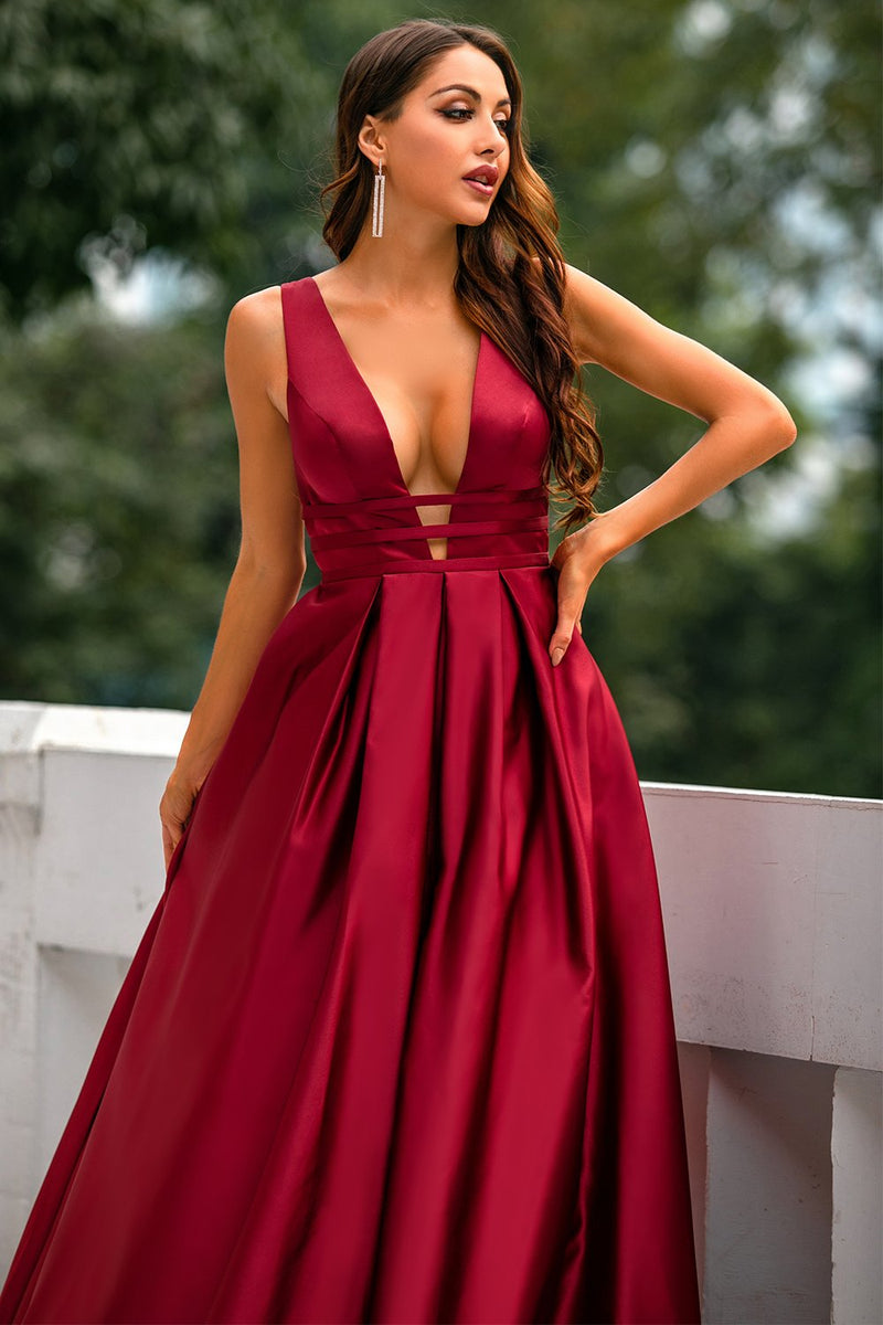 Color 2024 burgundy dress