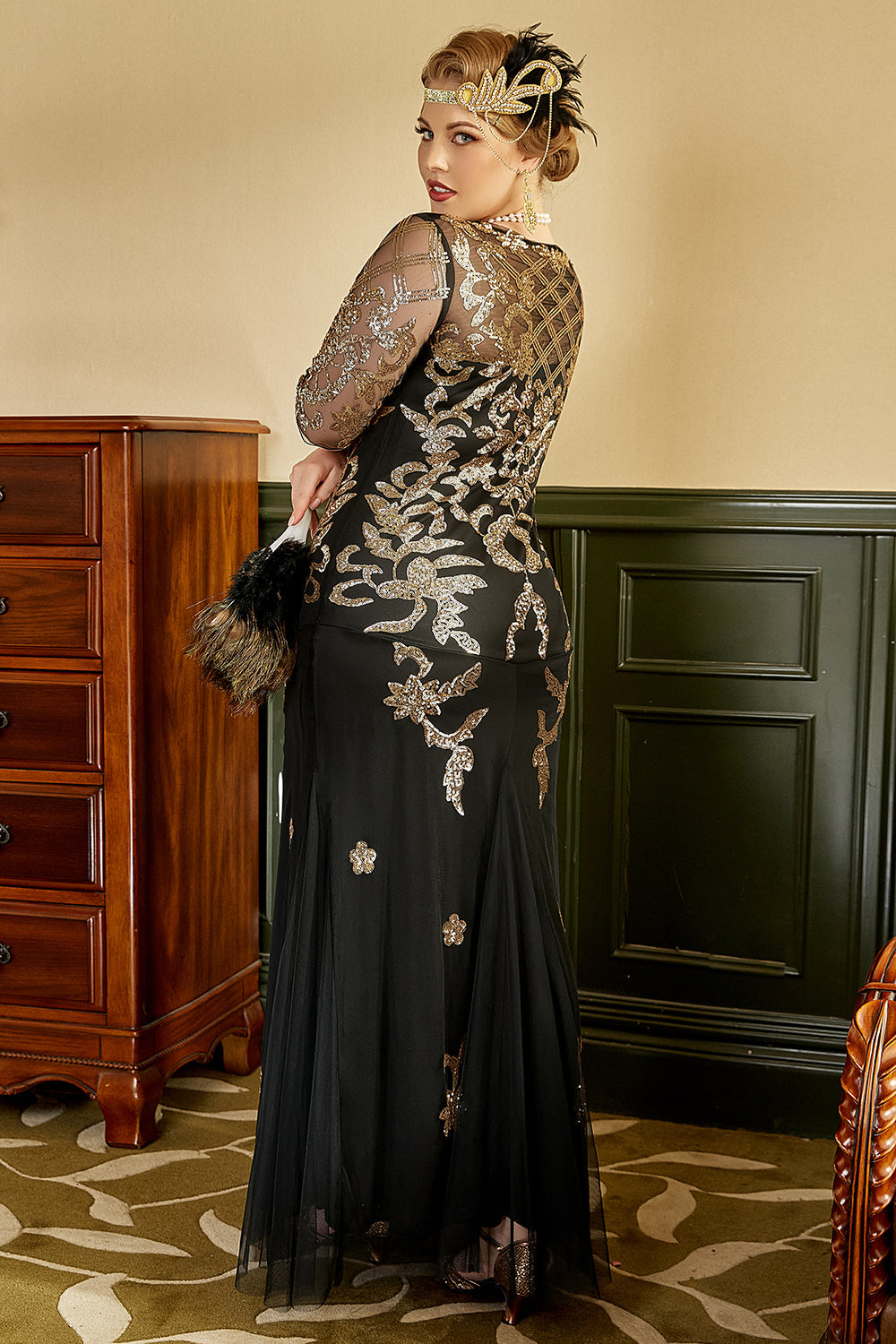 Black Golden Plus Size Sequined 1920s Dress