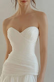White Chiffon Sweetheart Short Graduation Dress