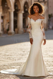 Off the Shoulder Ivory Mermaid Lace Appliqued Court Train Wedding Dress