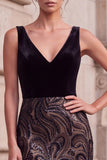 Black Mermaid V-Neck Velvet Sequins Long Prom Dress
