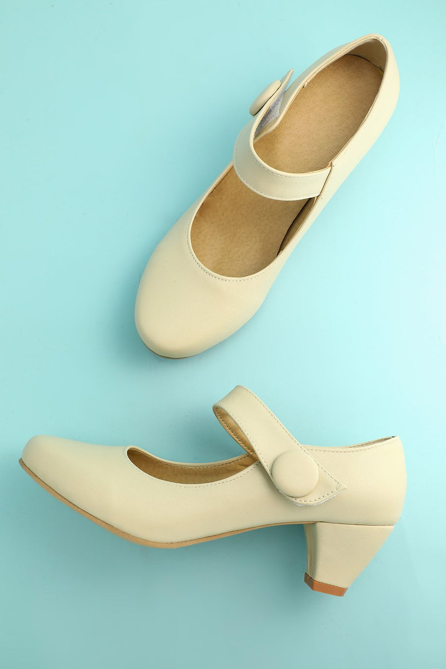 Flapper shoes flats top