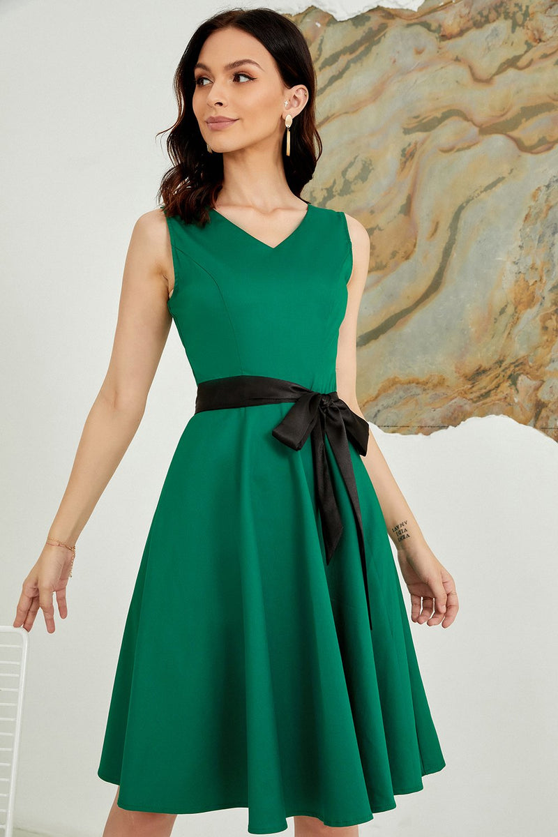Load image into Gallery viewer, V Neck Green Belted 1950s Dress