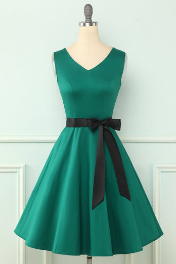 Green V Neck Vintage Dress with Sleeves