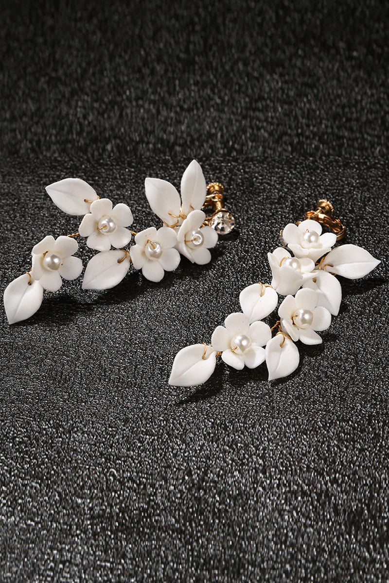 Load image into Gallery viewer, Flower Golden Earrings