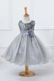 Sequins Sleeveless White Girls Dresses with Bowknot