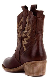 Borwn Embroidered Cowgirl Boho Boots