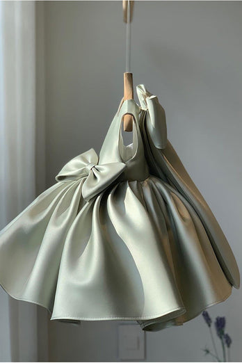White A Line Pleated Satin Girl Dress With Bowknot