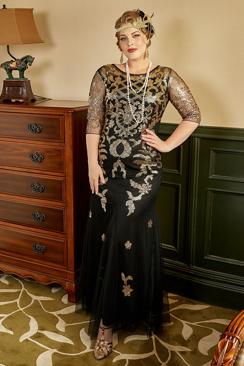 Black Golden Plus Size Sequined 1920s Dress