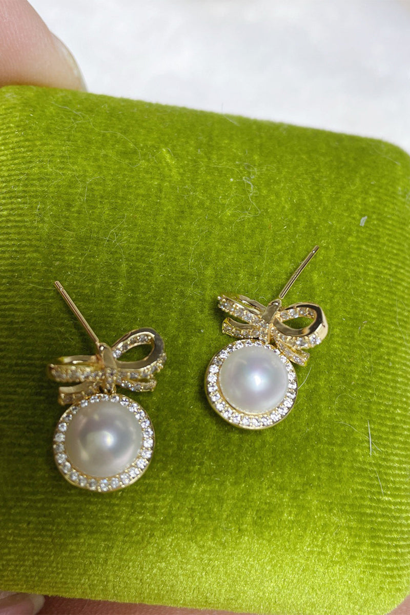 Load image into Gallery viewer, Natural Fresh Pearl Bow Stud Earrings