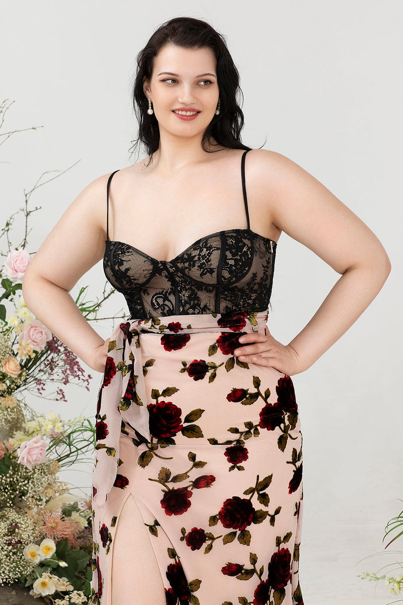 Load image into Gallery viewer, Sheath Spaghetti Straps Black Floral Plus Size Wedding Guest Dress with Slit