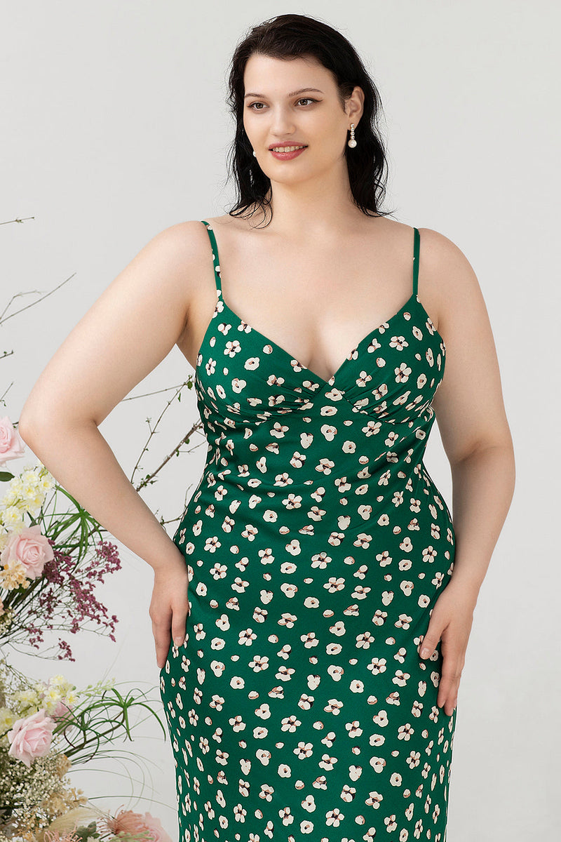 Load image into Gallery viewer, Green Floral Print Summer Plus Size Bridesmaid Dress