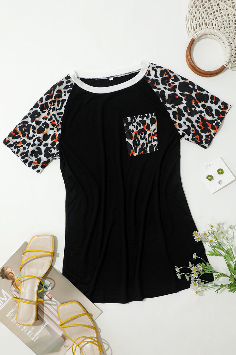 Load image into Gallery viewer, Round Neck Leopard Print T-Shirt