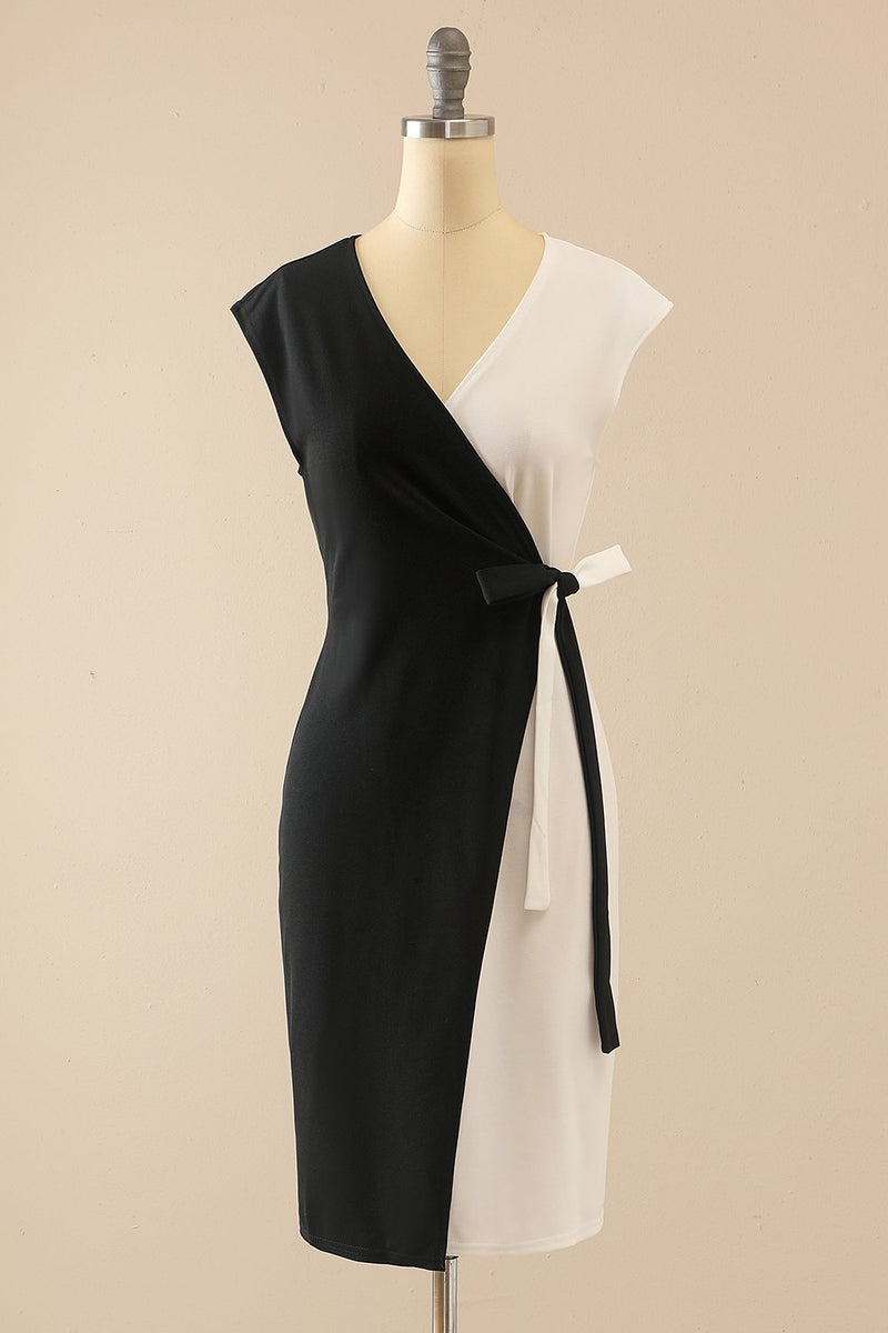 Load image into Gallery viewer, White &amp; Black Bodycon Dress