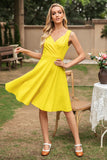 Yellow V Neck Sleeveless 1950s Dress