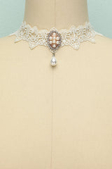 retro-lace-choker-